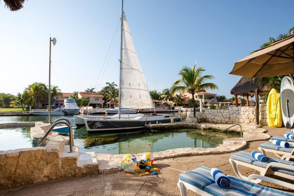 Chez Waffle Hotel Puerto Aventuras Exterior photo